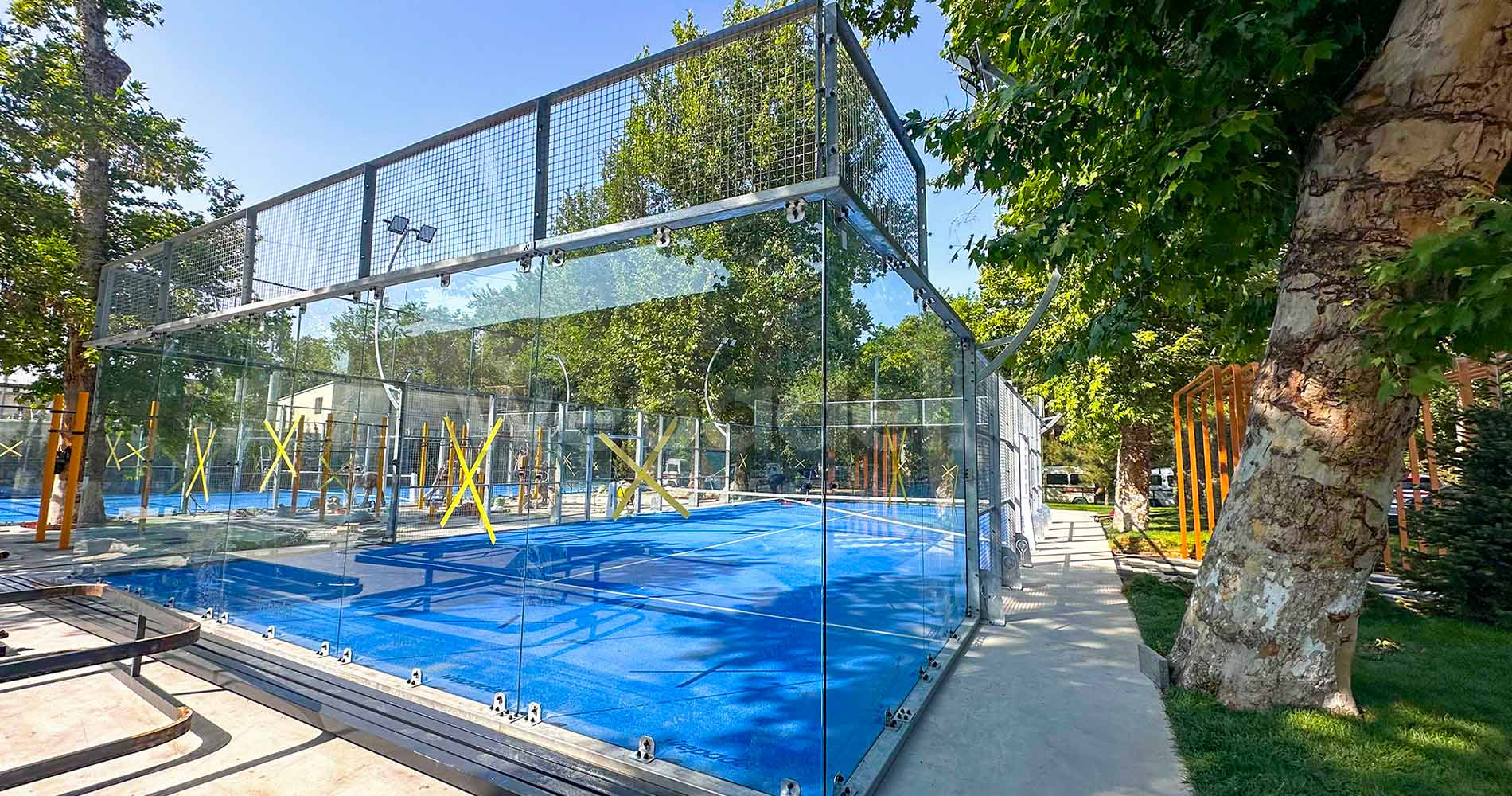 أوزبكستان–ملعبان-بانوراميك-360-بادل-من-wepadel